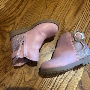 Little girl ankle boots pink size 4
